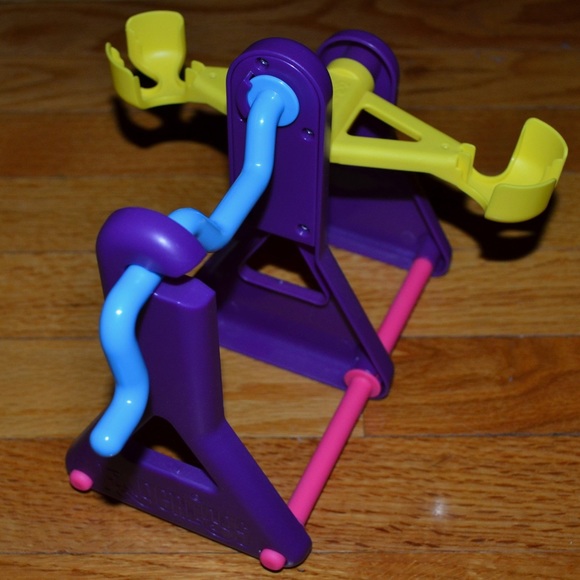 Fingerlings seesaw play set - Picture 3 of 7